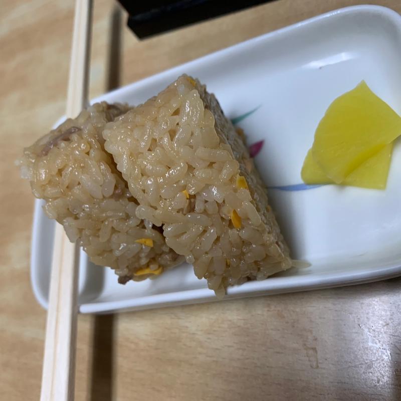 かしわおにぎり(博多さぬきうどん 渡辺通店)