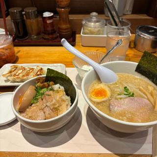 満足セット(野方ホープ 高田馬場店)