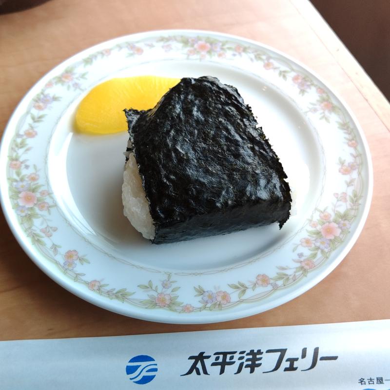 海苔巻きおにぎり(太平洋フェリー🛳きそ)