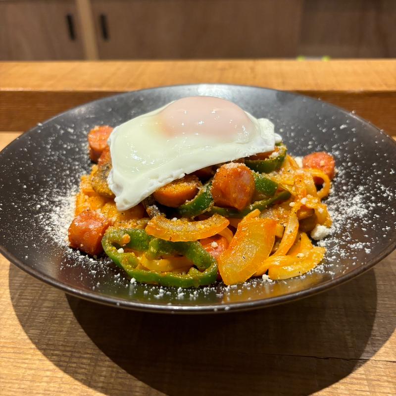 ナポリタン　目玉焼きのせ(tsugumi)