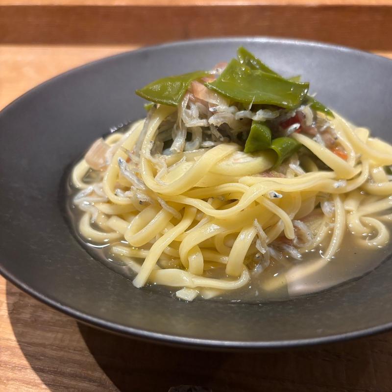 釜揚げしらすとめかぶ、茗荷のリングイネ(tsugumi)