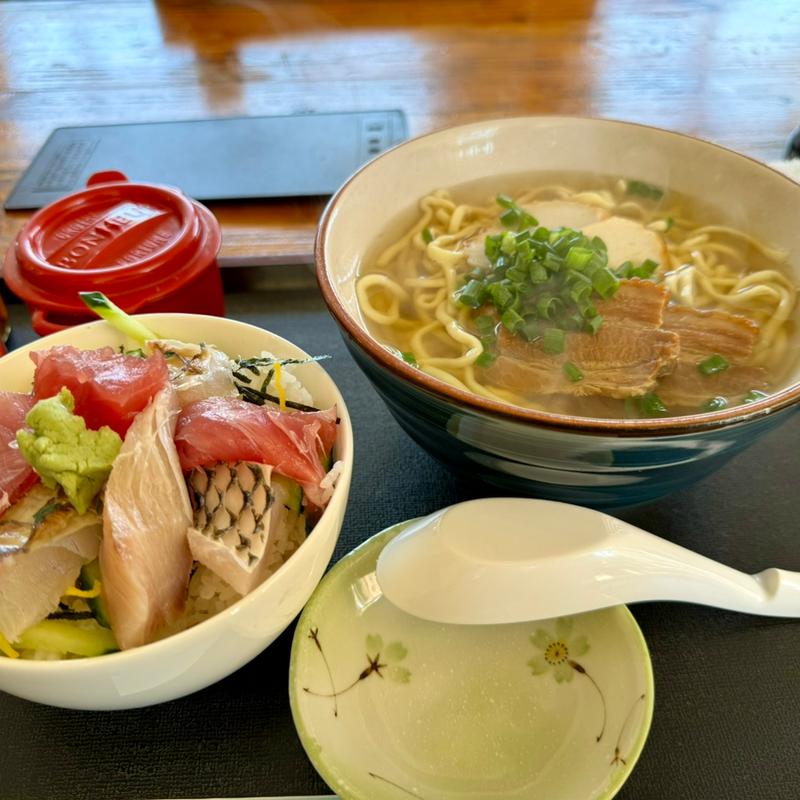 そばセット(味華 （アジケー【旧店名】すず丸）)