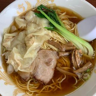 雲呑麺(中国料理 天津飯店)