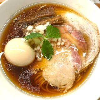 味玉醤油らぁ麺(銀座らぁ麺 しら石)