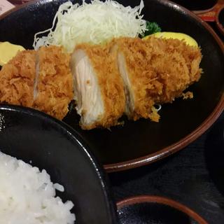 ロースカツ定食(とんかつ稲 港北ニュータウン店)