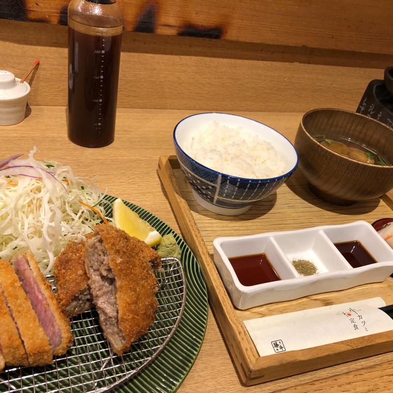 牛サーロインカツとメンチカツ膳(牛カツと和定食 京都勝牛 ららぽーとTOKYO-BAY店)