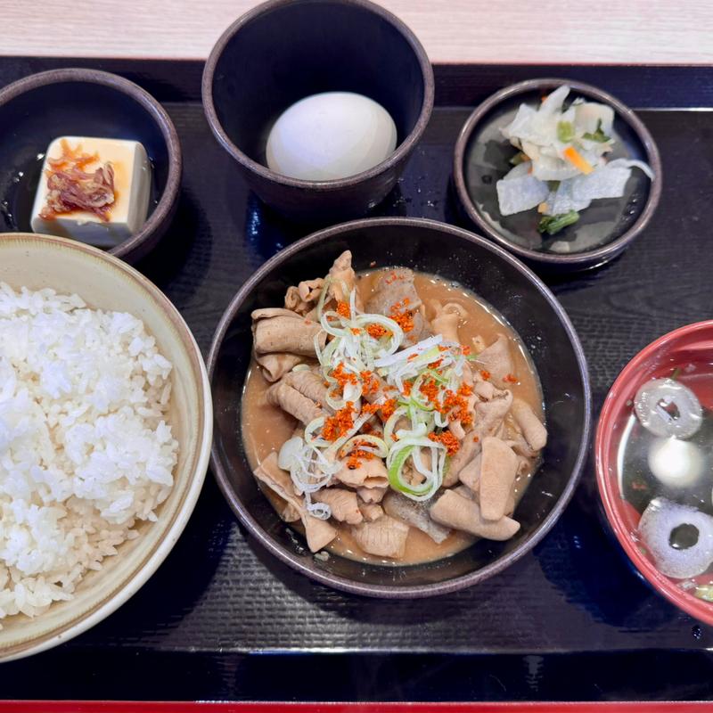 もつ煮定食(ゆで太郎 もつ次郎 船橋北口店)