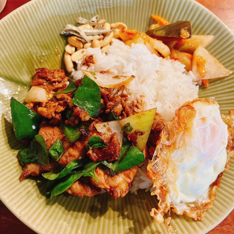 タイ風バジル炒めごはんset(ブラインドウォーターメロン（Blind Watermelon）)