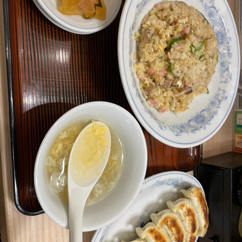 チャーハンと餃子(ぎょうざの満洲 北浦和西口店)