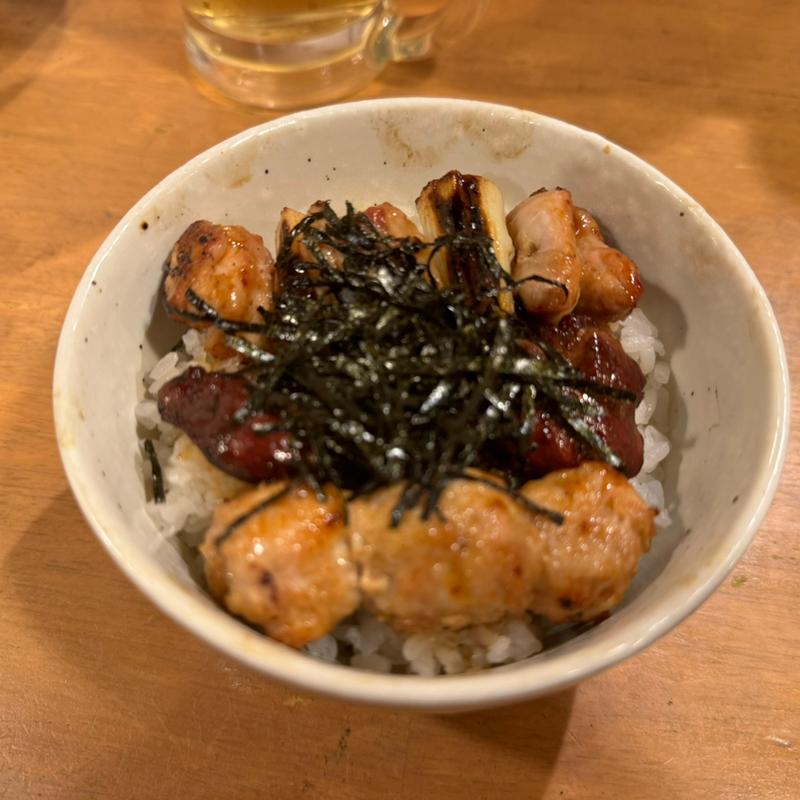 焼鳥丼(鳥一伝承　焼鳥酒場ヤスモリ商店)