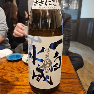 秋田「一白水成 特別純米酒」(ひょん)