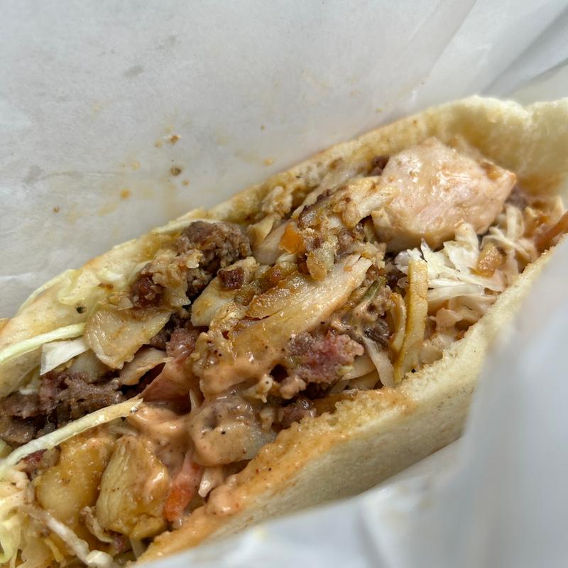 ケバブサンド（Mix）(アドケバブハウス ADO KEBAB HOUSE (HALAL))