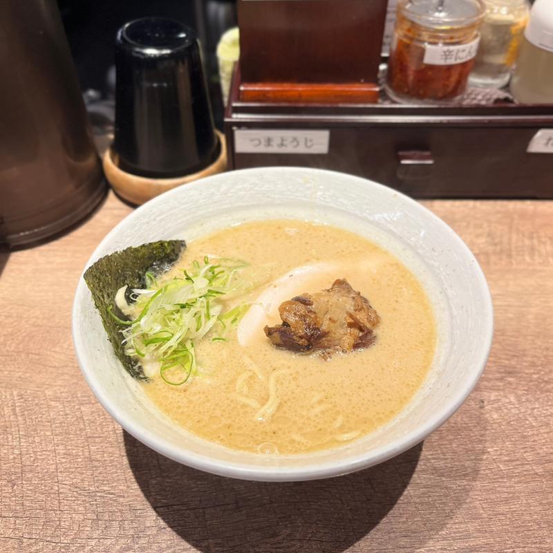 豚鶏節ラーメン(らーめん会 神戸本店)