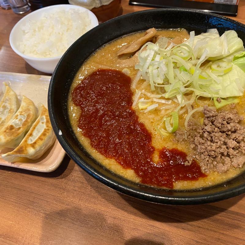 特製旨辛みそらーめんランチセット(なりたけ 池袋店)