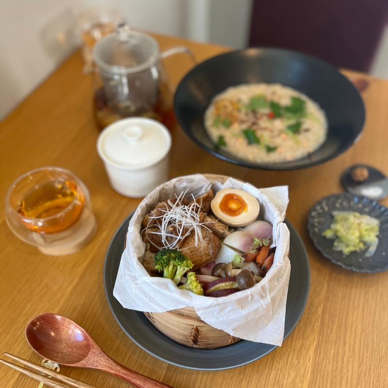 薬膳スープ煮込み豚の角煮の蒸篭蒸し(鎌倉 トトのエ｜薬膳お料理と茶菓)