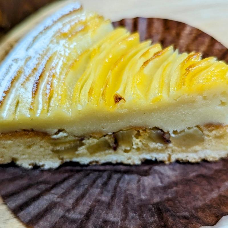 焼き芋タルト(VENTOTTO - ヴェントット | カフェ&フルーツパーラー)