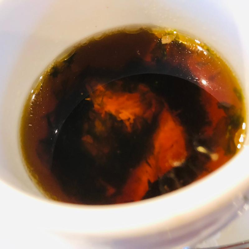 あおさと黒毛和牛スネ肉のコンソメスープ(フランス厨房 旬彩 中央駅店 )