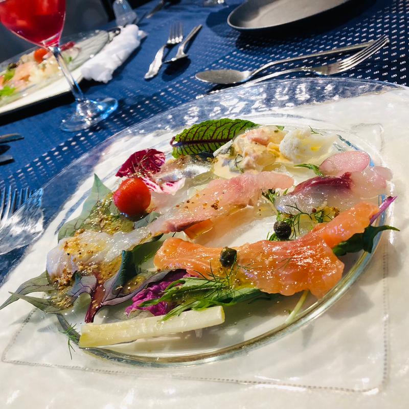 旬の魚のカルパッチョ(フランス厨房 旬彩 中央駅店 )