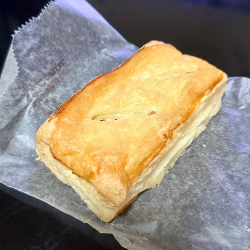 じゃがいもベーコンパイ(ミスタードーナツ イトーヨーカドー曳舟ショップ)