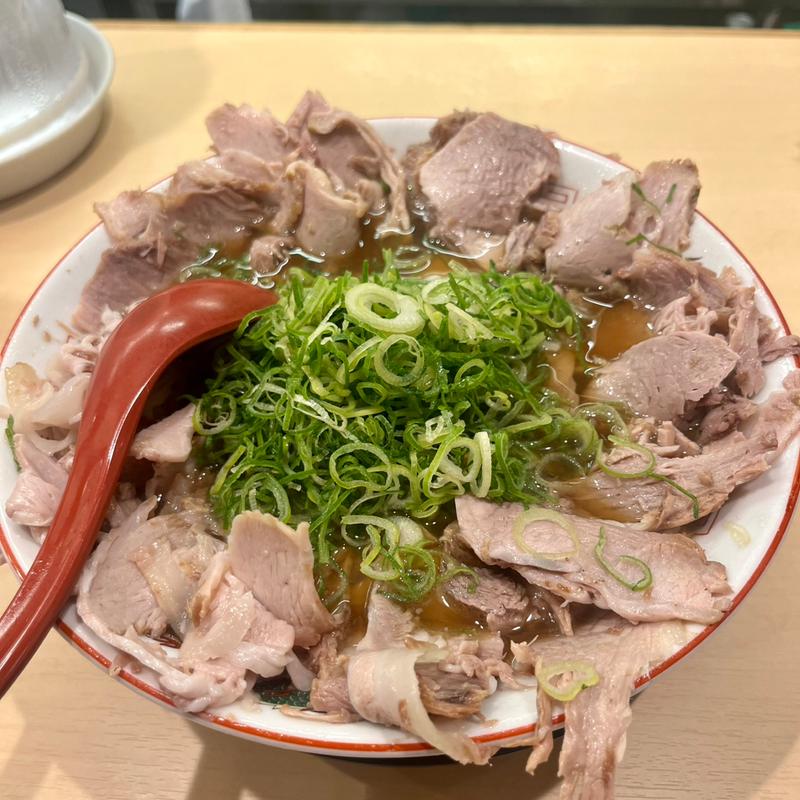らーめん並みチャーシュー増(ラーメン あじくん)