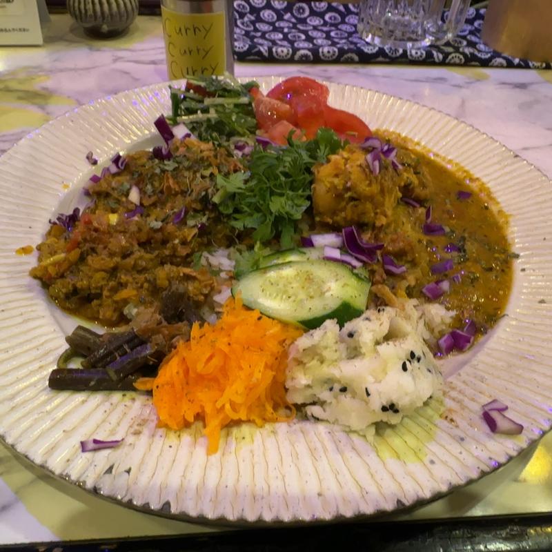 あいがけ(旧水曜カレー(curry curry curry))