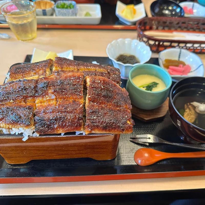 鰻重 大盛(鰻 与八 )