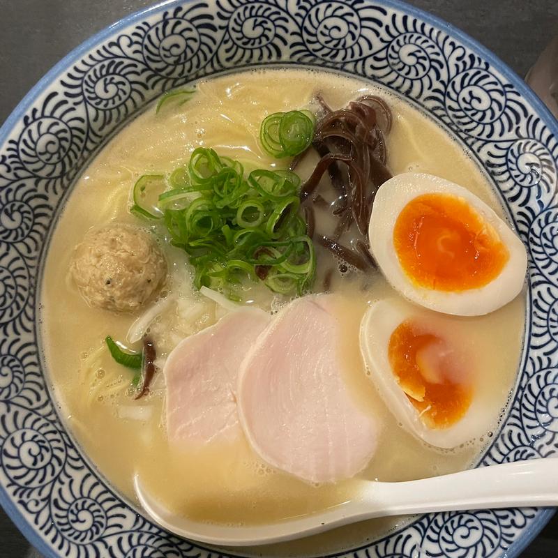 濃厚塩鶏そば(濃厚鶏そば 晴壱 はるいち)