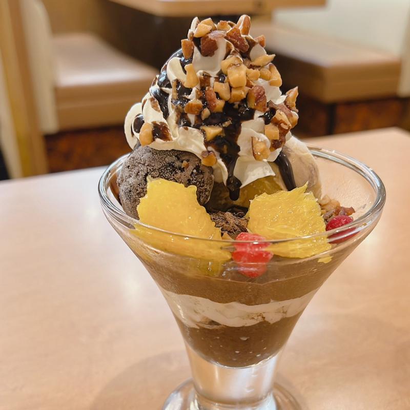 ショコラとオレンジのミニパフェ(ココス アルプラザ亀岡前店 （COCO’S）)