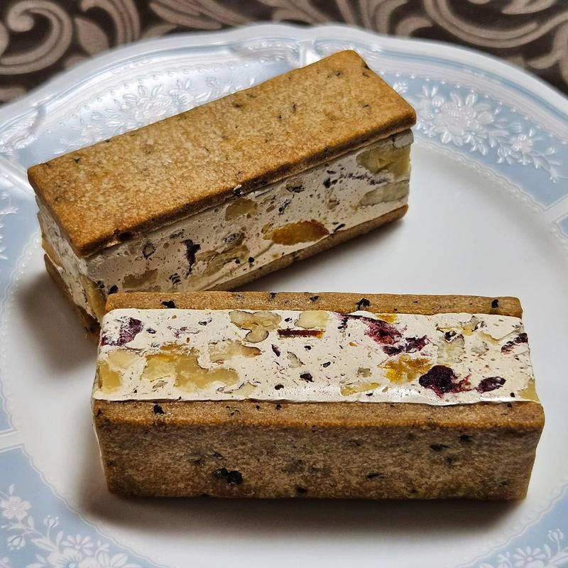 coffee(FROM NOUGAT SHOP)