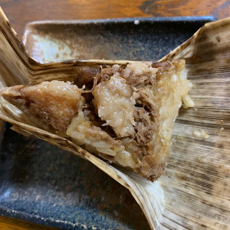 角煮入りちまき(手打ちうどん お惣菜の店 日和（ひより）)