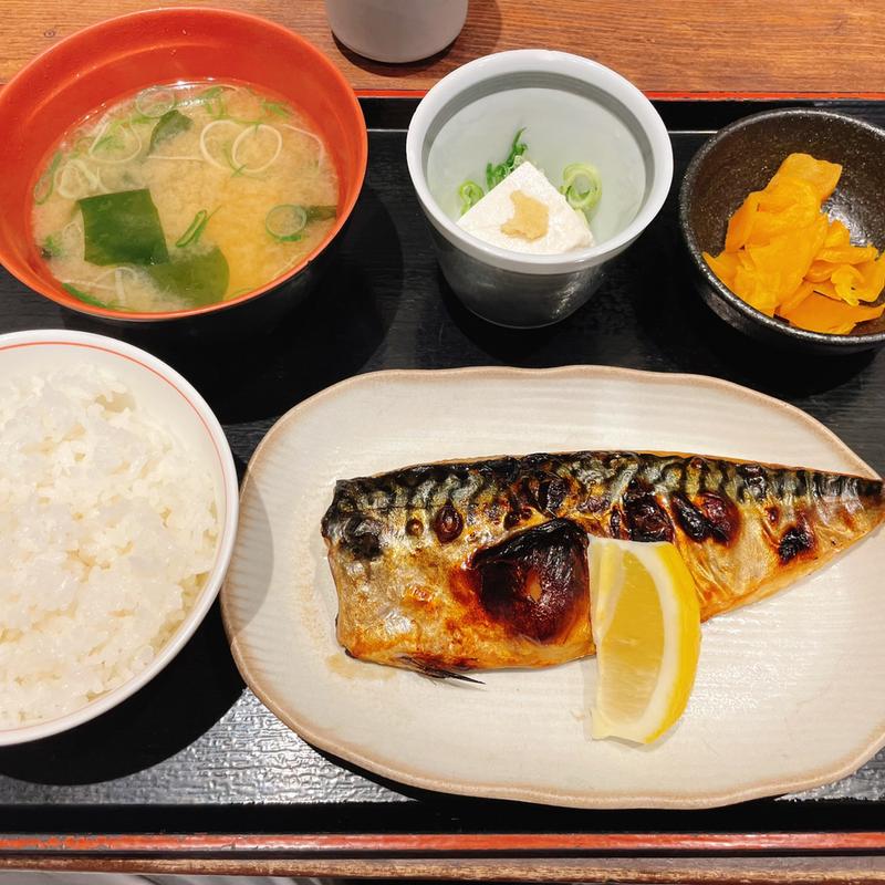鯖塩焼き定食(街かど屋 南森町)