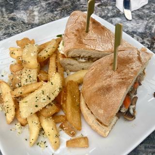 Phlly cheesesteak sandwich(Seabrisa's Eatery)