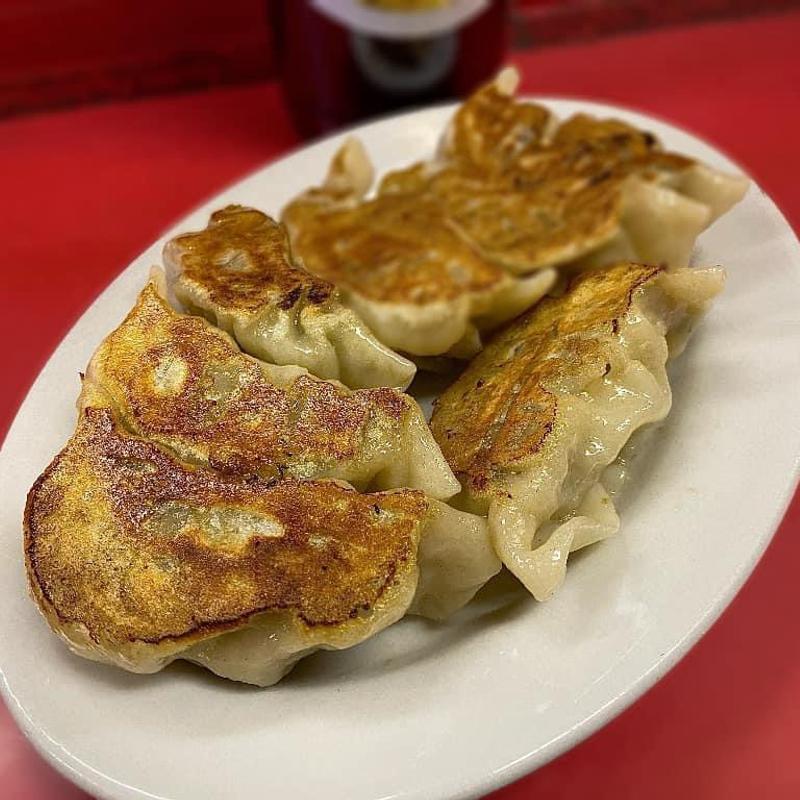 ギョーザ(味楽)