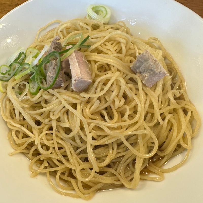 肉そば（中）750(自家製麺 伊藤 （いとう）)