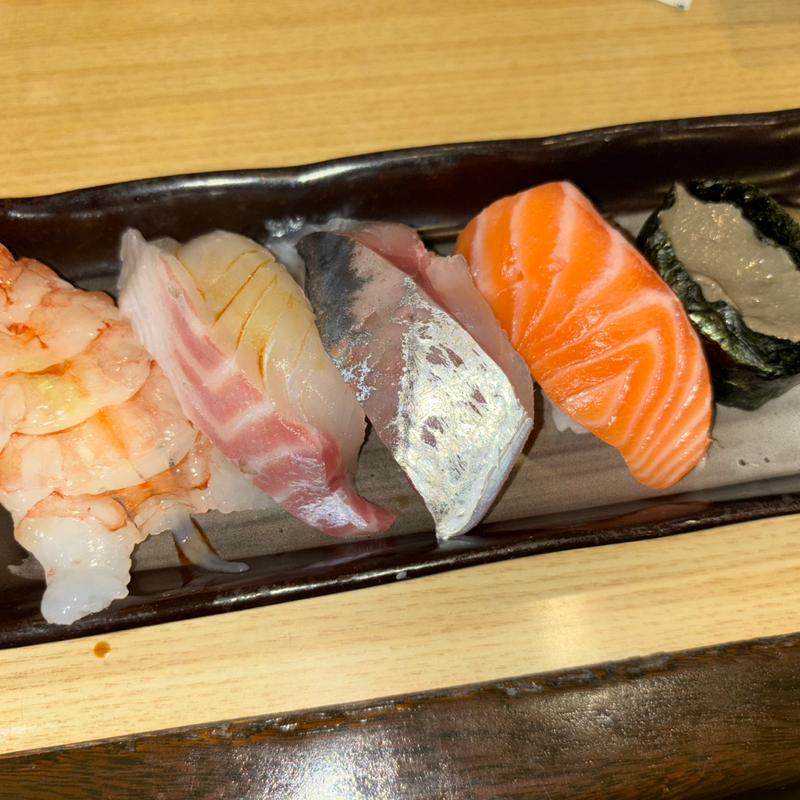 (寿司 からし志)