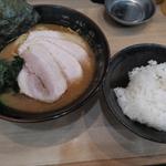 チャーシュー麺　中(横浜らーめん 二代目 渡来武)