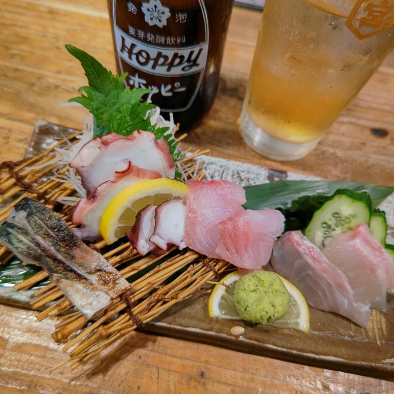 お刺身3種盛り(吉田町食堂 きんぎょ)