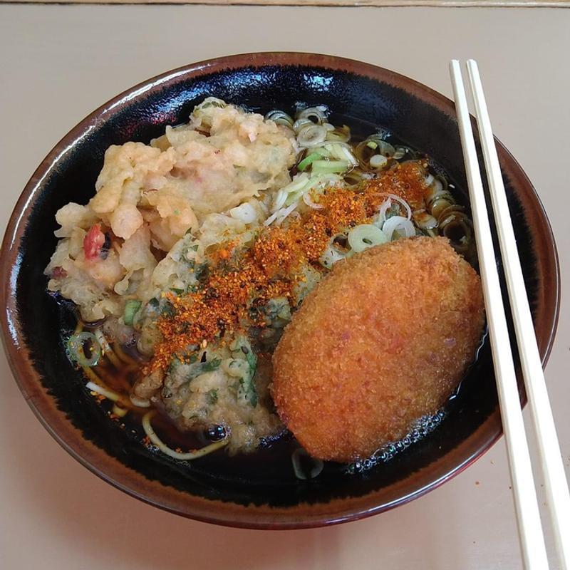 かき揚げそば 春菊天 コロッケ(立喰そば かしやま )