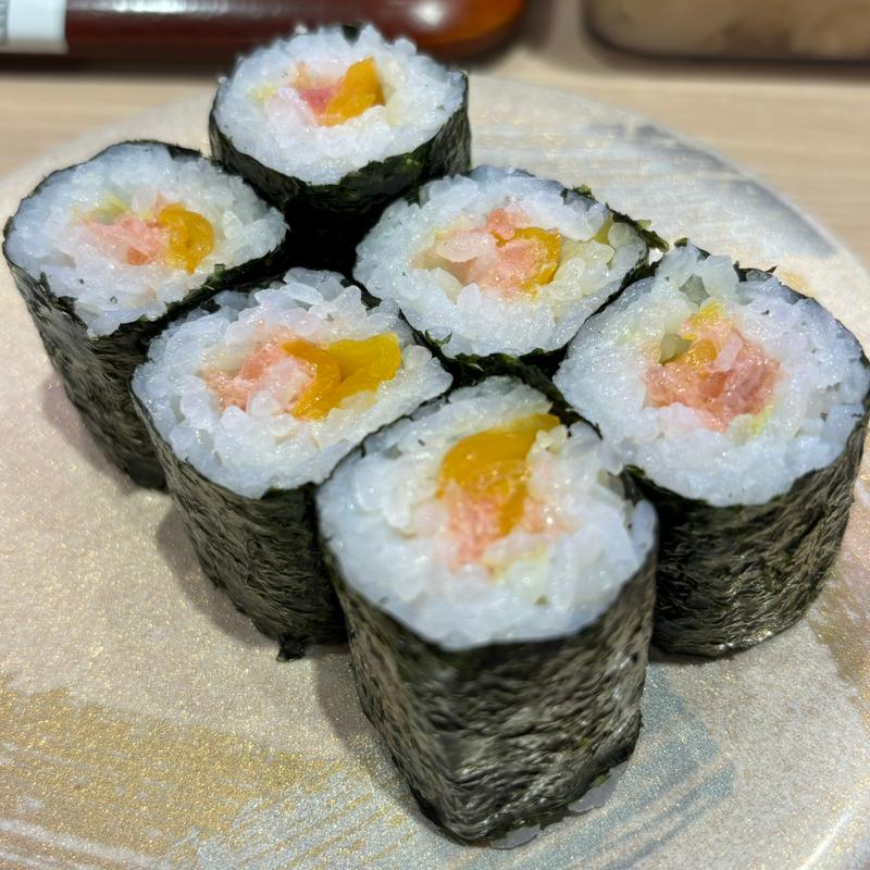 とろたく巻(すし松 聖蹟桜ヶ丘店)