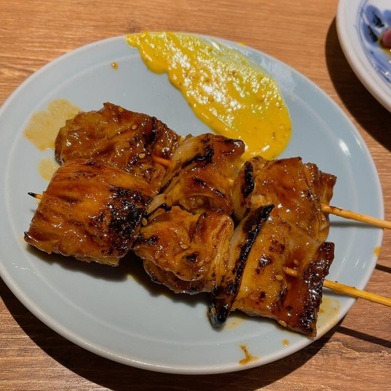 シロ(焼鳥 富士山)