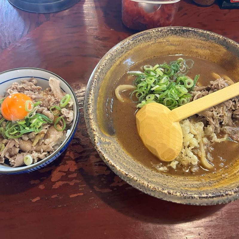 カレーうどんと肉玉子ライス(得正 R2摂津本山店)