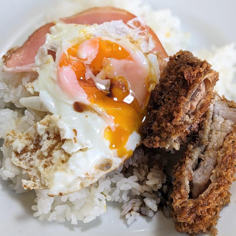 豚カツ ハムエッグ定食(みのや 駒込店)