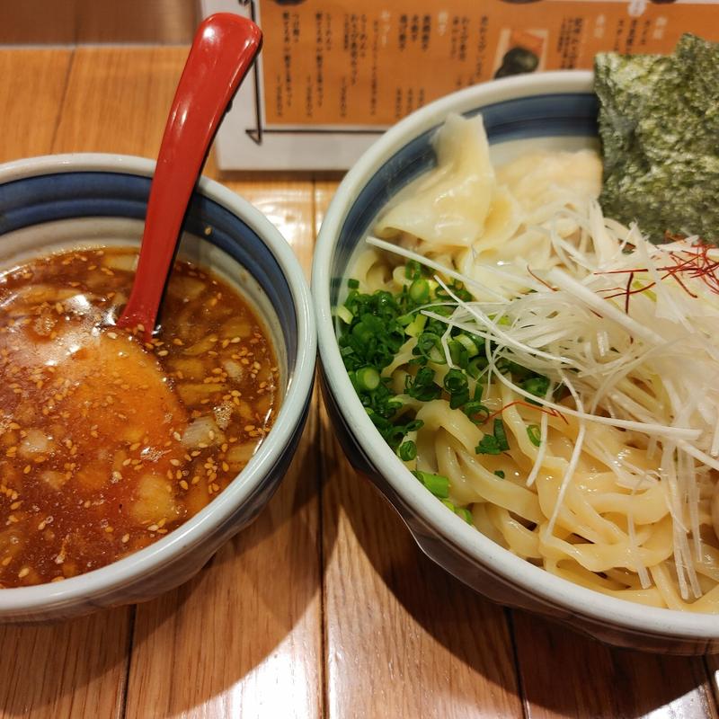 謹製 極太平打ちつけ麺 醤油(双麺 錦糸町本店)