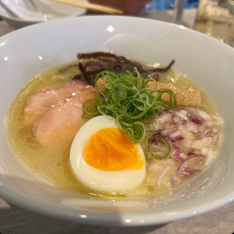 ラーメン(鶏出汁餃子と焼鳥つじや 七条店)