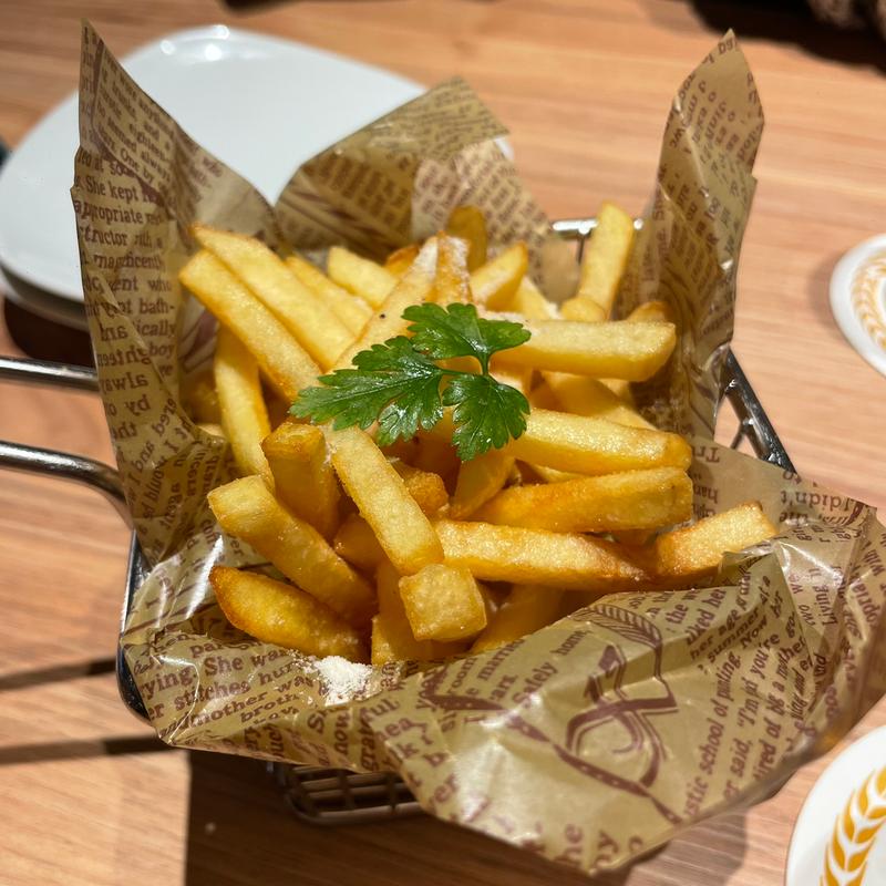 フライドポテト トリュフ塩まぶし(NAGOYA BEER STATION 浩養園)