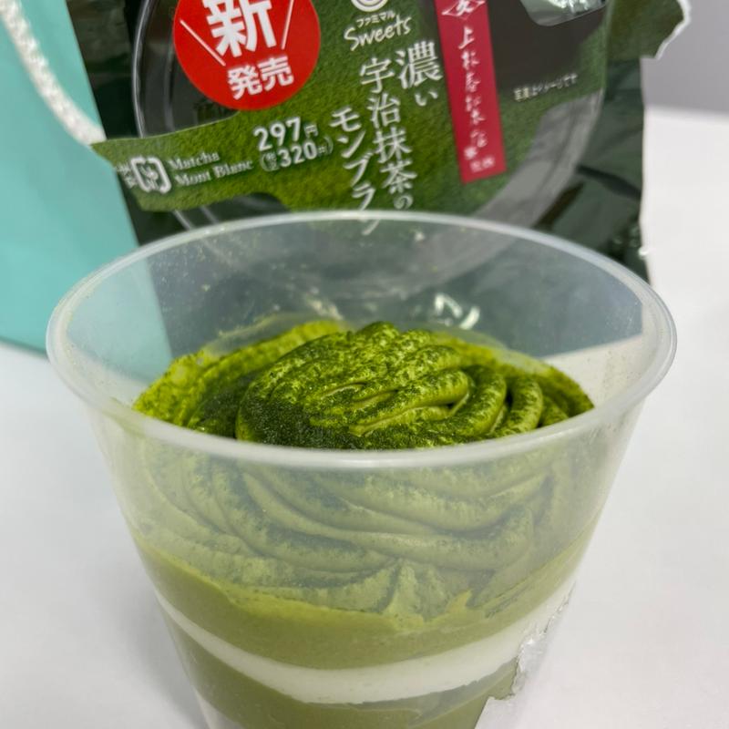 濃い抹茶モンブランパフェ(ファミリーマート 仙台中央三丁目店 （FamilyMart）)