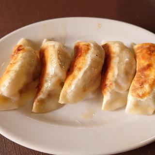 焼き餃子5個(中華料理 三河屋)