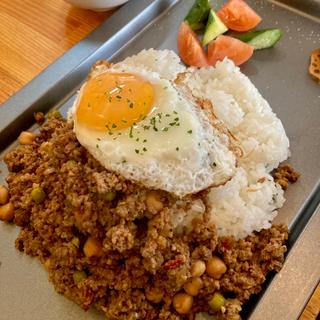 インドネシア風そぼろご飯(カフェダイニング・マーク)
