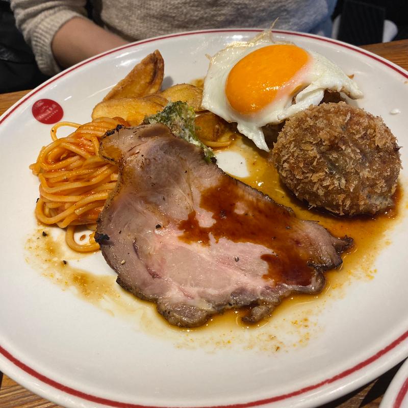 Aランチ(文化洋食店 Nouveau)