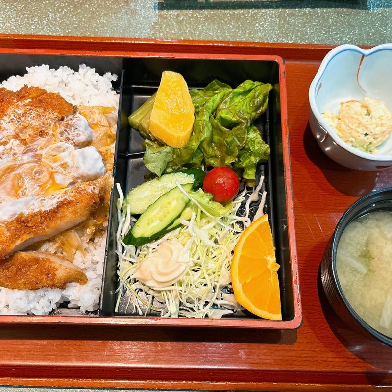 (越後十日町 小嶋屋 本店 （えちごとおかまち こじまや）)